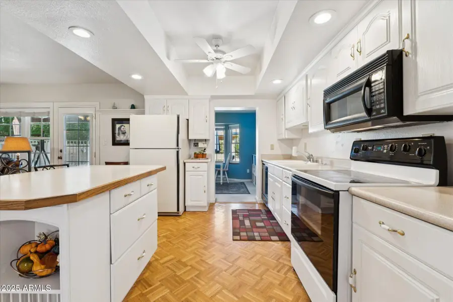 5202 E Nisbet Road, Phoenix, AZ 85254 - Image #3