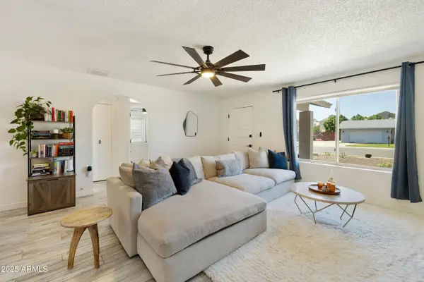 18821 N 17th Avenue, Phoenix, AZ 85027