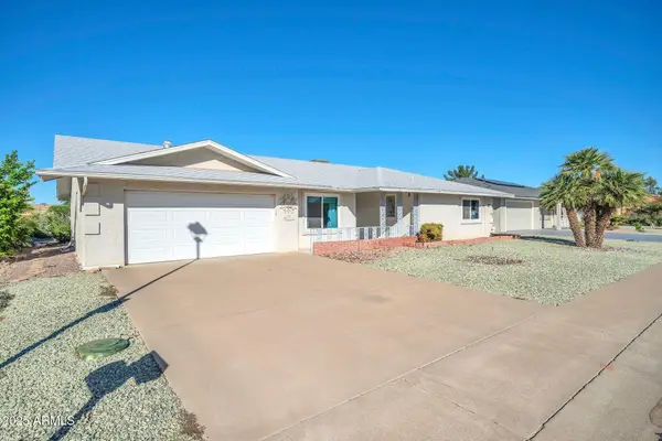 20018 N Lakeforest Drive, Sun City, AZ 85373