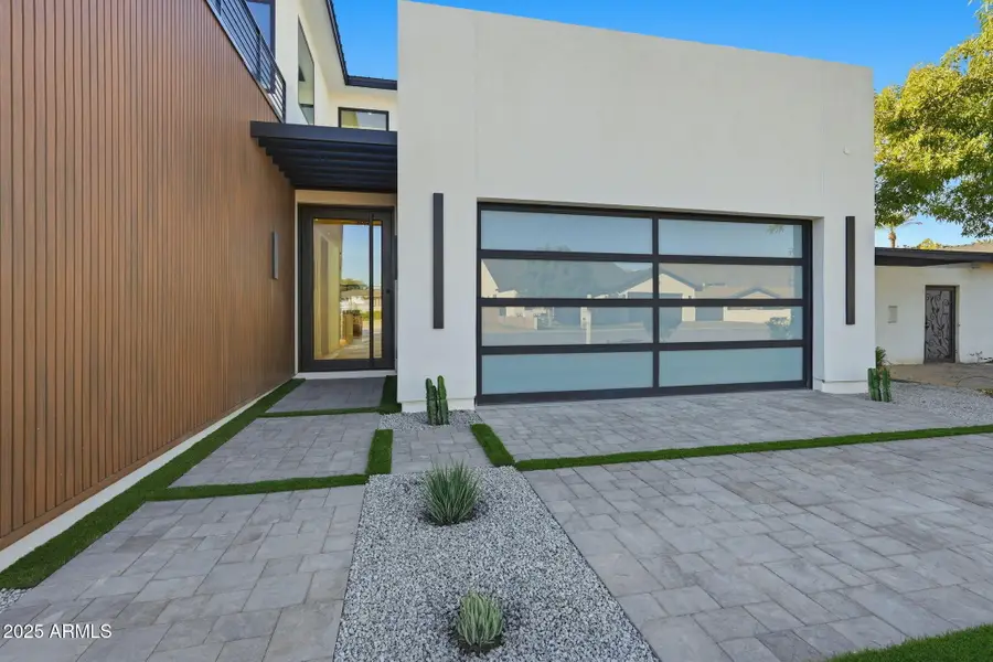 4234 N 42nd Place, Phoenix, AZ 85018 - Image #2