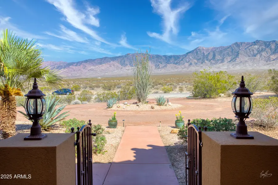 2601 S Frehner Road, Scenic, AZ 86432 - Image #2