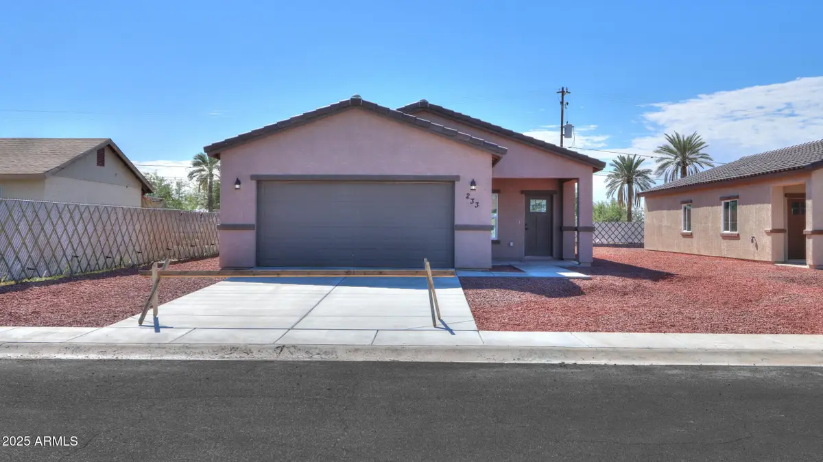 233 E Cedar Avenue, Casa Grande, AZ 85122 - Image #1
