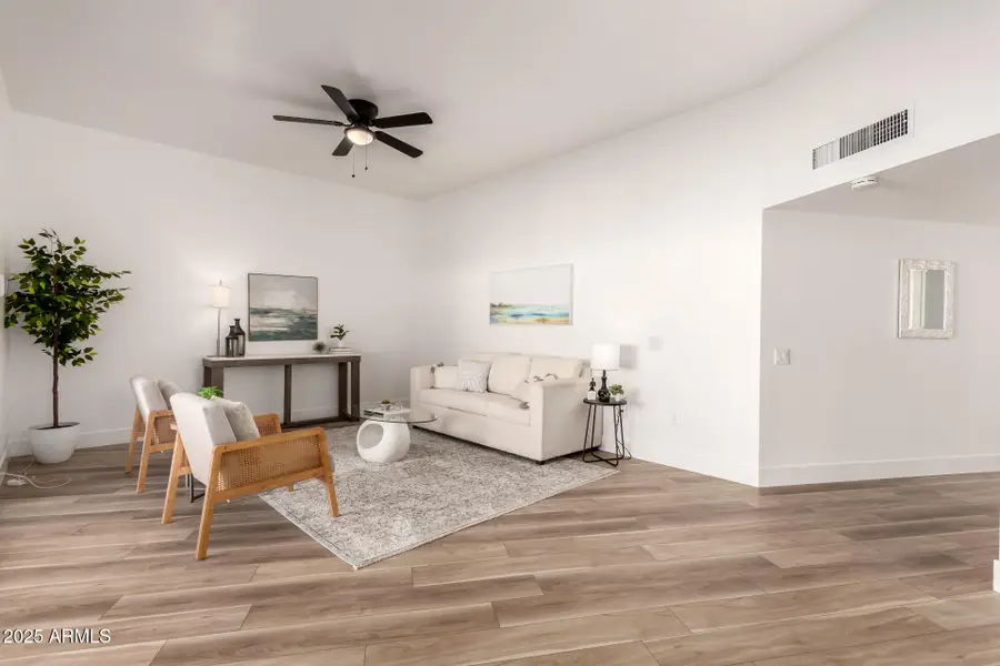 16869 N 103rd Avenue, Sun City, AZ 85351 - Image #3