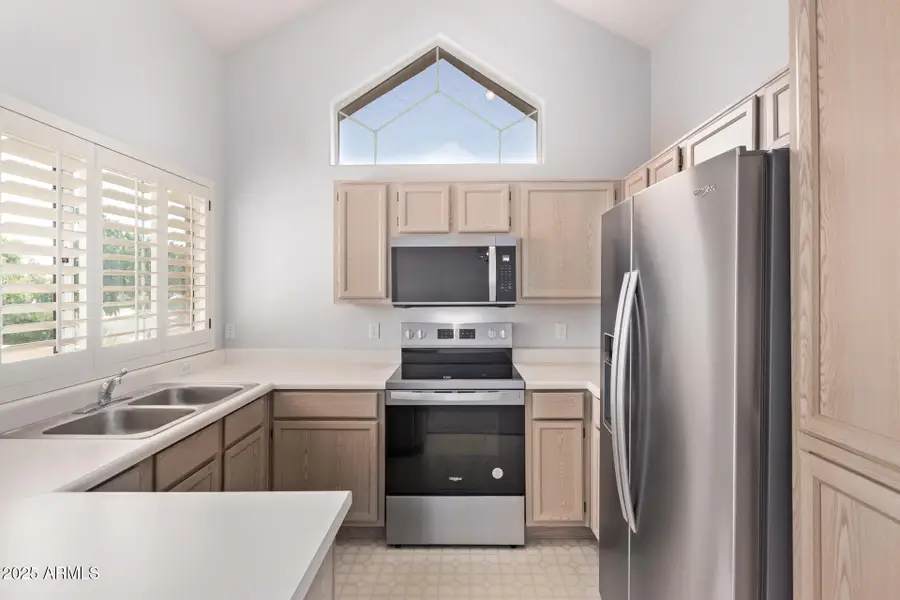 1633 E Lakeside Drive #143, Gilbert, AZ 85234 - Image #3