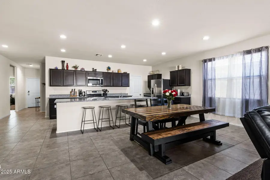 1042 W Avalon Canyon Drive, Casa Grande, AZ 85122 - Image #2