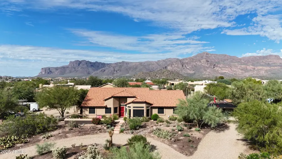 10882 E Sleepy Hollow Trail, Gold Canyon, AZ 85118 - Image #2