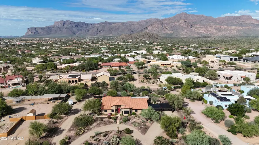 10882 E Sleepy Hollow Trail, Gold Canyon, AZ 85118 - Image #3