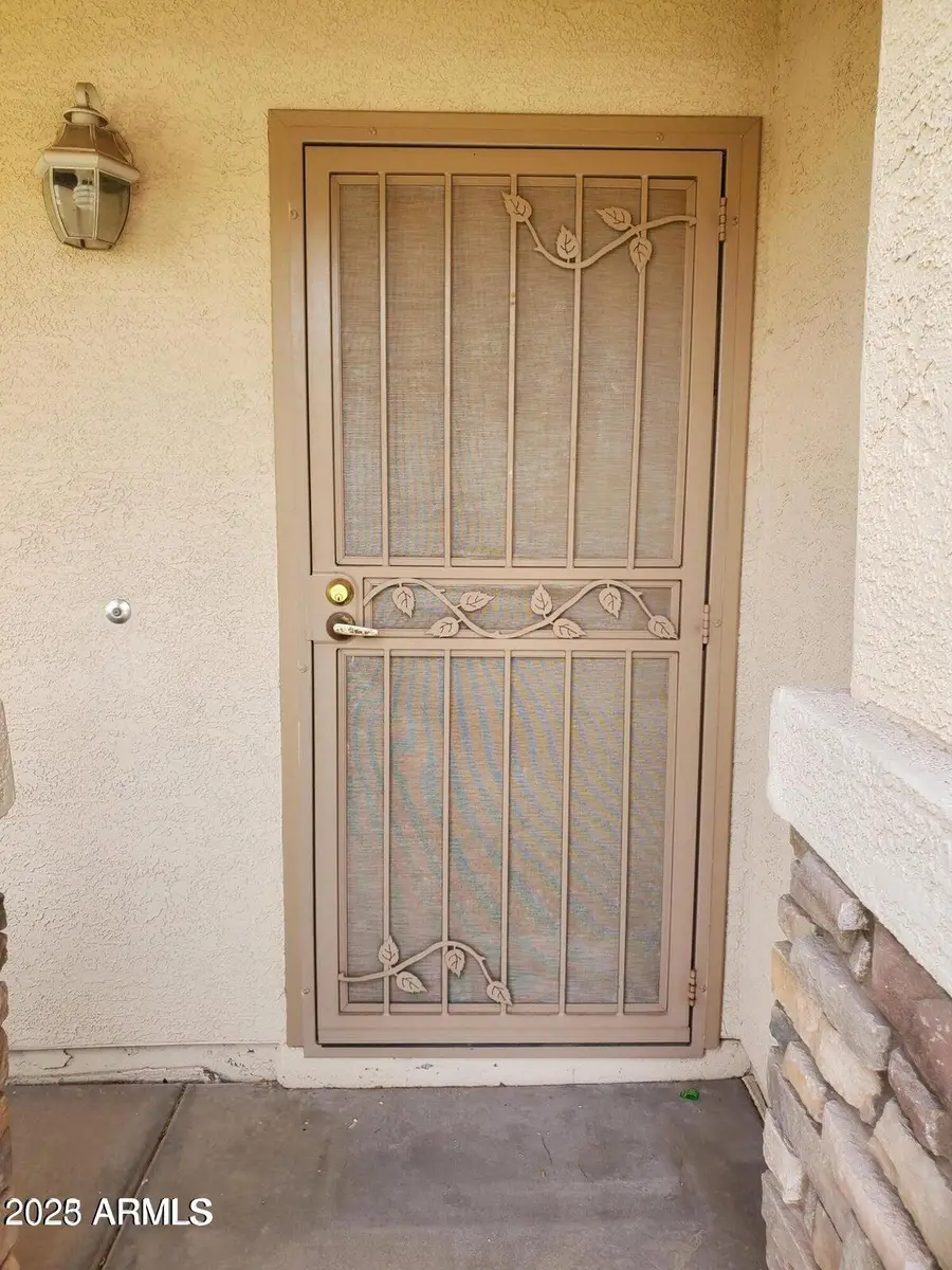 1853 E Shannon Street, Chandler, AZ 85225 - Image #2
