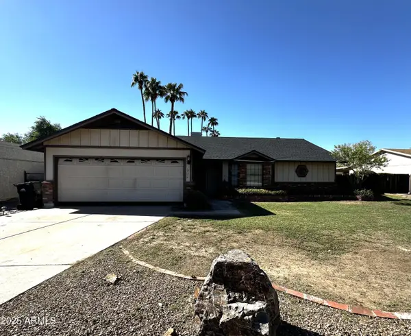 1932 N Harris Drive, Mesa, AZ 85203