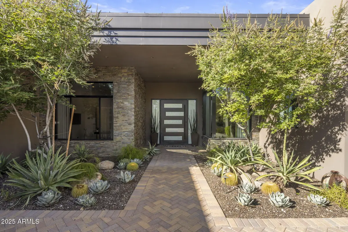 10284 E Running Deer Trail, Scottsdale, AZ 85262 - Image #1