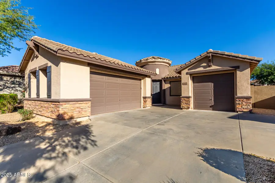 39709 N Lost Legend Drive, Anthem, AZ 85086 - Image #2