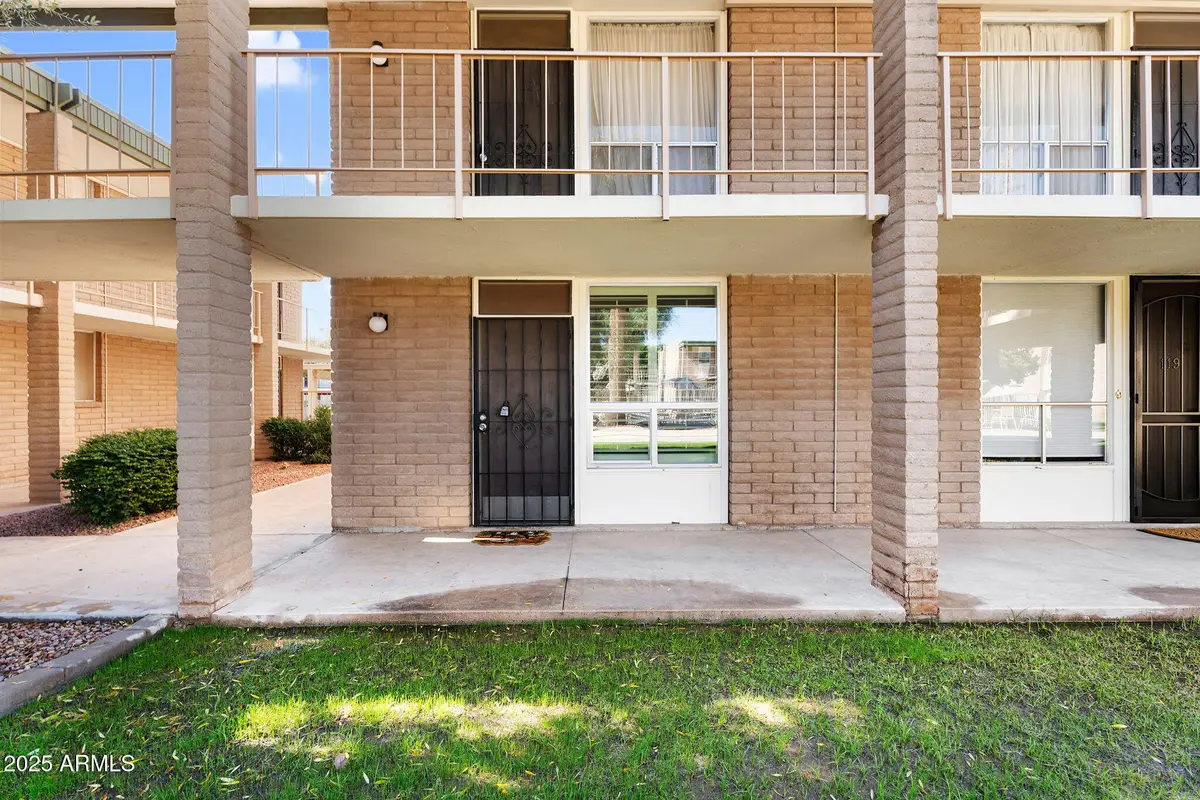 3737 E Turney Avenue #120, Phoenix, AZ 85018 - Image #1