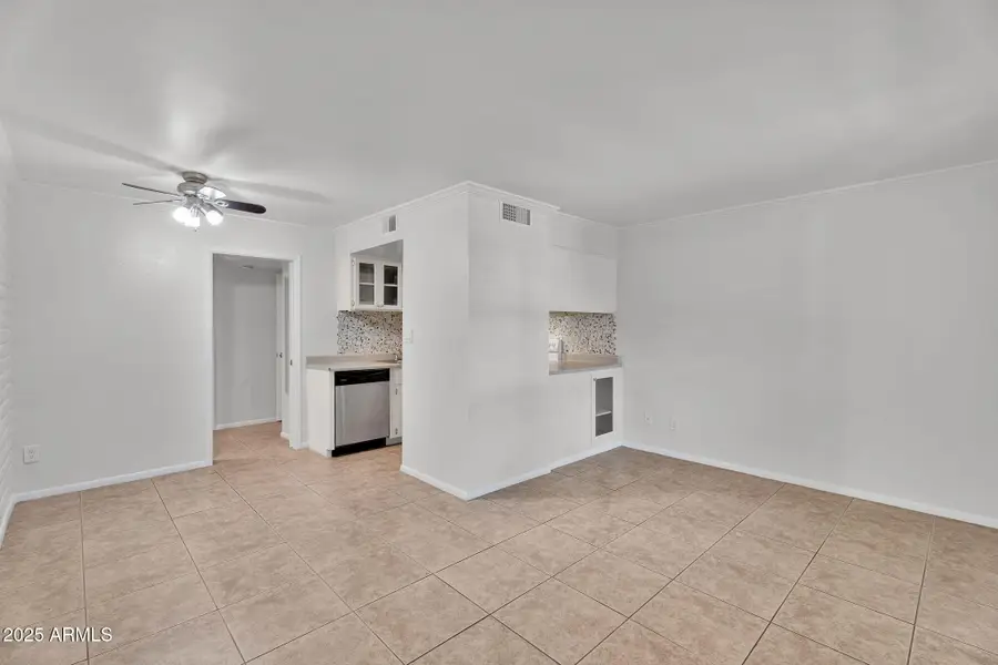 3737 E Turney Avenue #120, Phoenix, AZ 85018 - Image #2