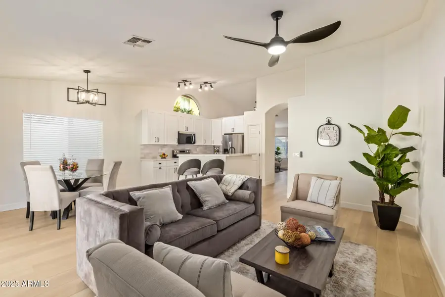 1202 E Butler Drive, Chandler, AZ 85225 - Image #3