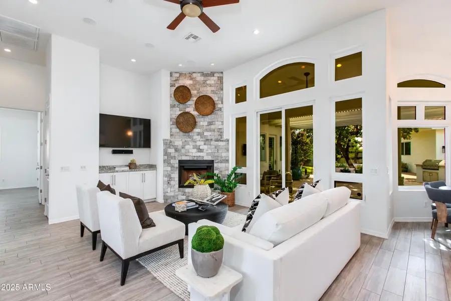 4059 E Whitton Avenue, Phoenix, AZ 85018 - Image #3