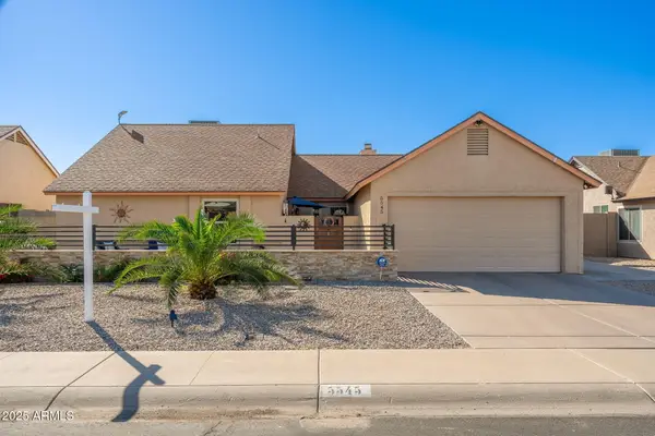 5545 W Joan De Arc Avenue, Glendale, AZ 85304