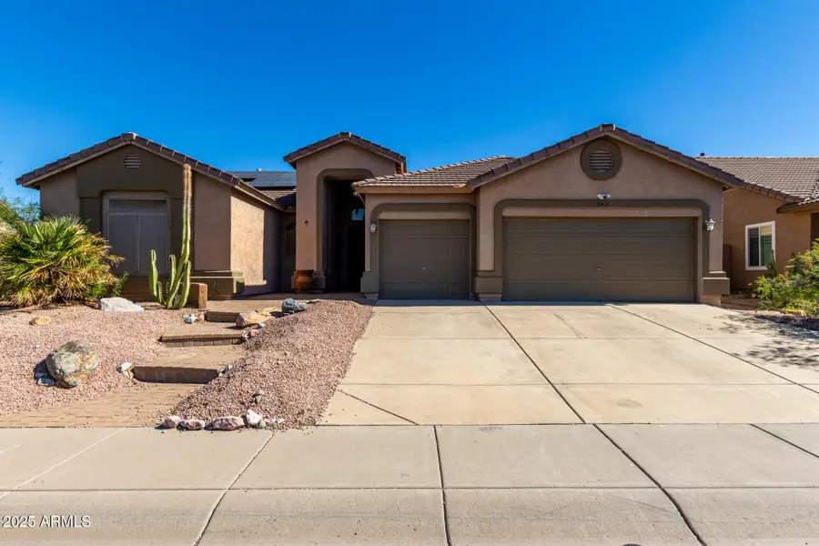 11451 S Obispo Drive, Goodyear, AZ 85338 - Image #2