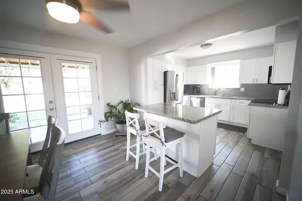 692 E Tyson Street, Chandler, AZ 85225