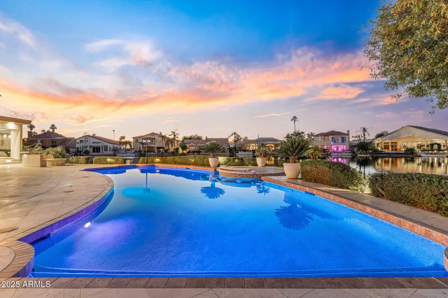 1502 E Treasure Cove Drive, Gilbert, AZ 85234 - Image #2