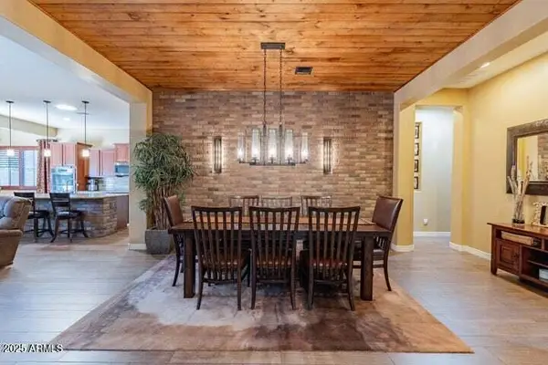 2831 E Odessa Street, Mesa, AZ 85213