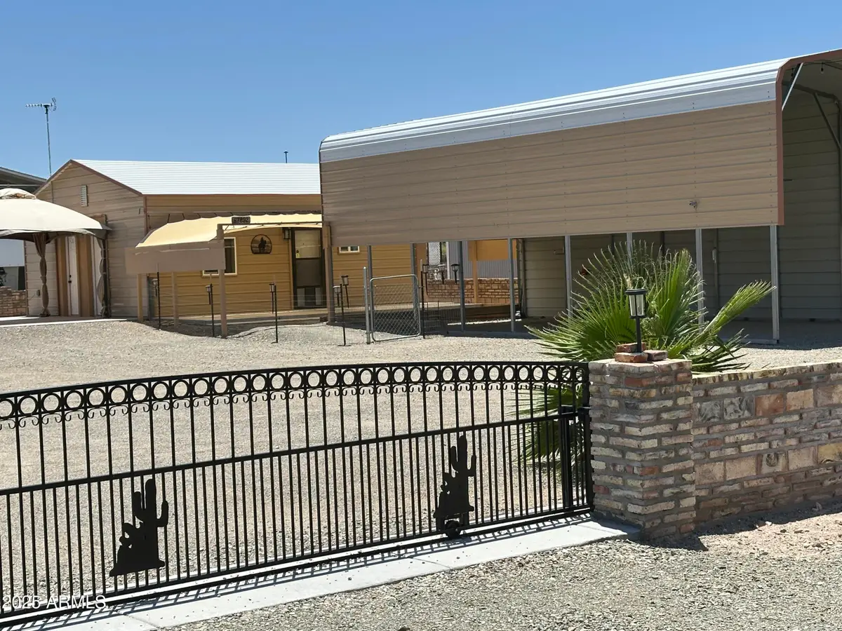 67892 Alpine Drive, Salome, AZ 85348 - Image #1