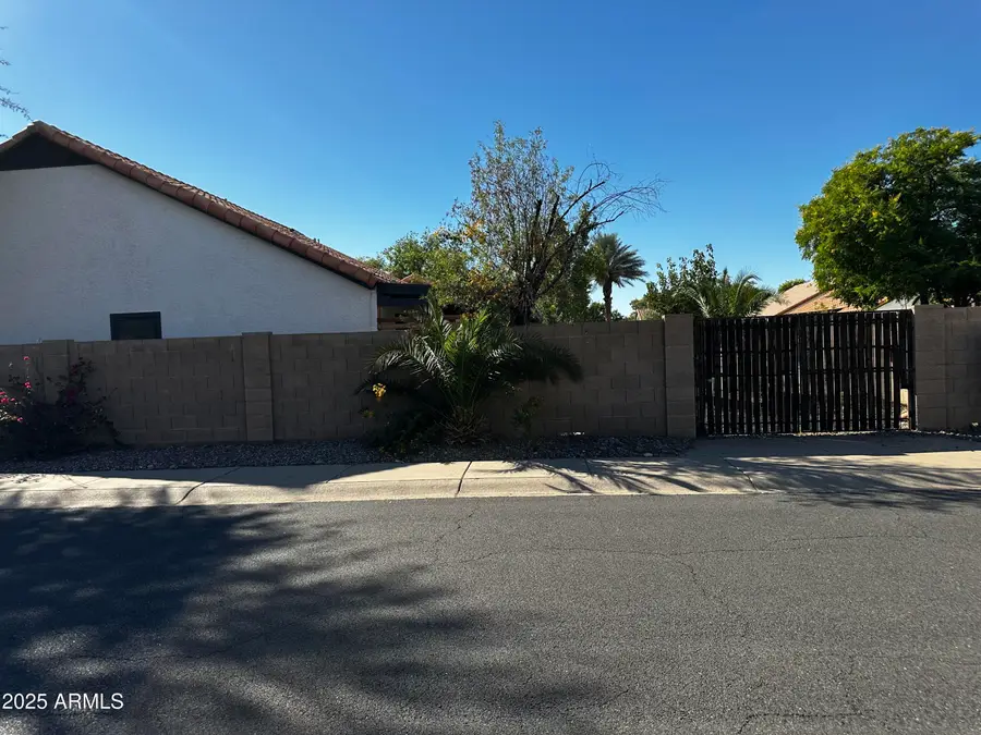 1158 E Douglas Avenue, Gilbert, AZ 85234 - Image #2