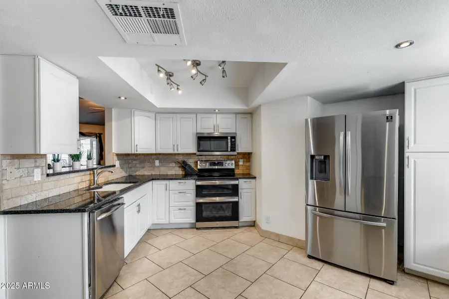 2102 W Marco Polo Road, Phoenix, AZ 85027 - Image #2