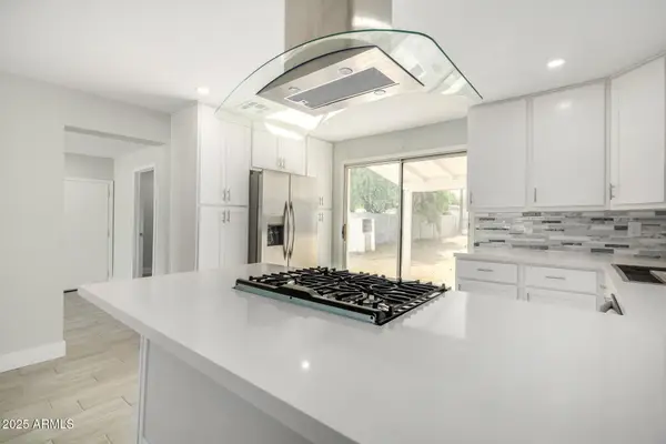 17428 N 20th Street, Phoenix, AZ 85022