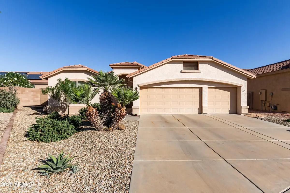 18359 N Linkletter Lane, Surprise, AZ 85374 - Image #1