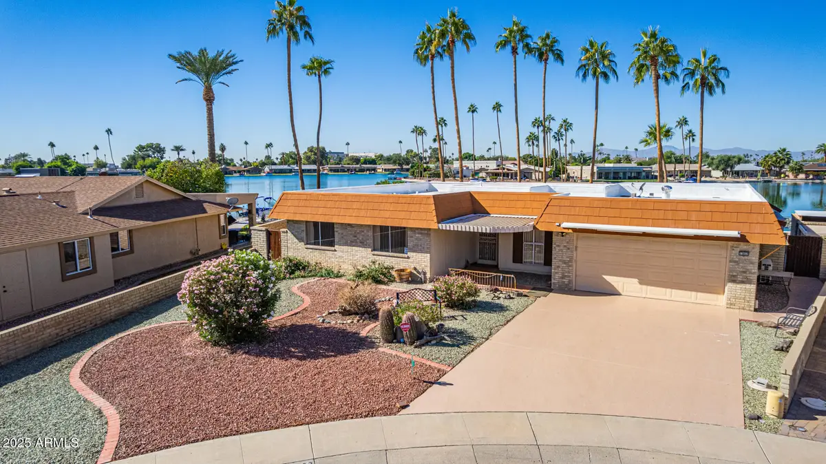 13832 N Crown Point, Sun City, AZ 85351 - Image #1