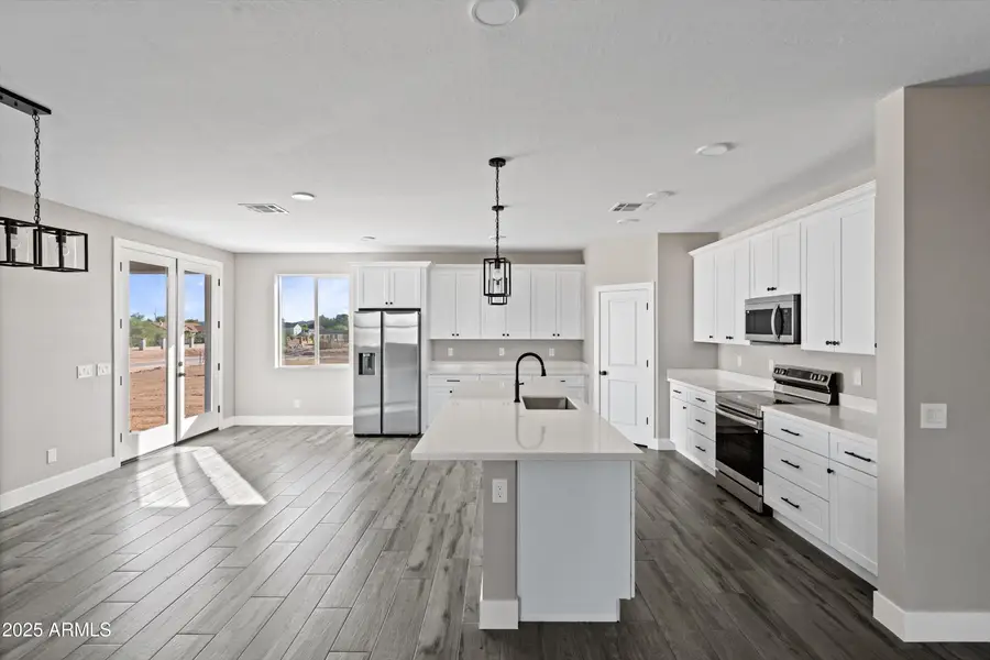 11021 S 207th Drive, Buckeye, AZ 85326 - Image #2