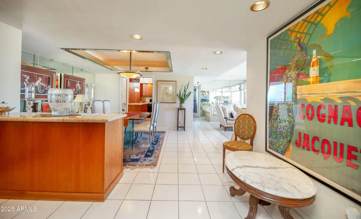 2323 N Central Avenue #1704, Phoenix, AZ 85004 - Image #1