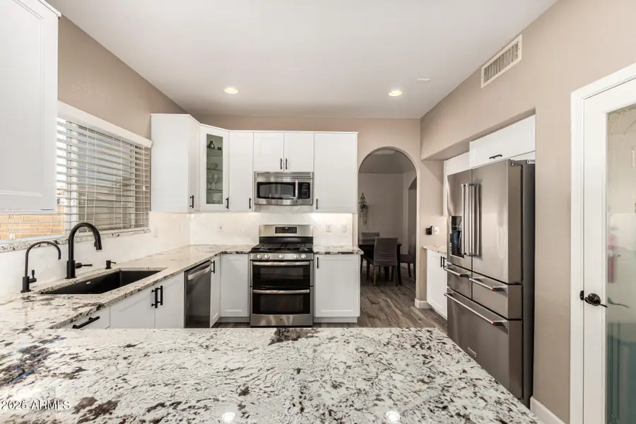 2516 E Windsong Drive, Phoenix, AZ 85048 - Image #3