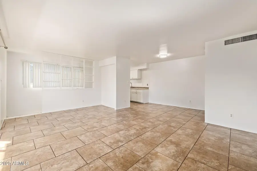 5906 N 48th Avenue, Glendale, AZ 85301 - Image #3