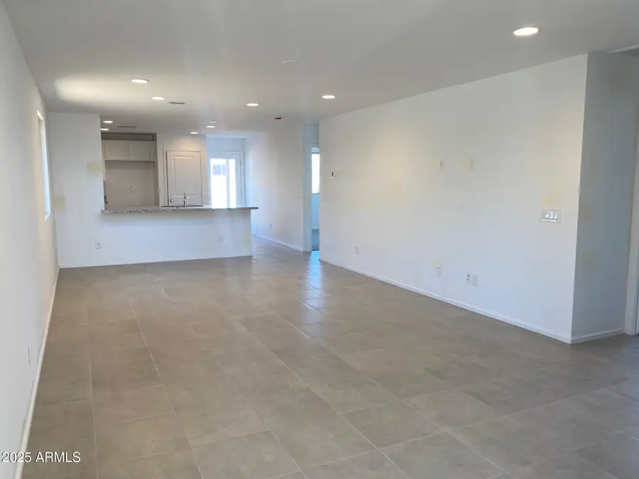 7240 E Griffin Lane, San Tan Valley, AZ 85143 - Image #3