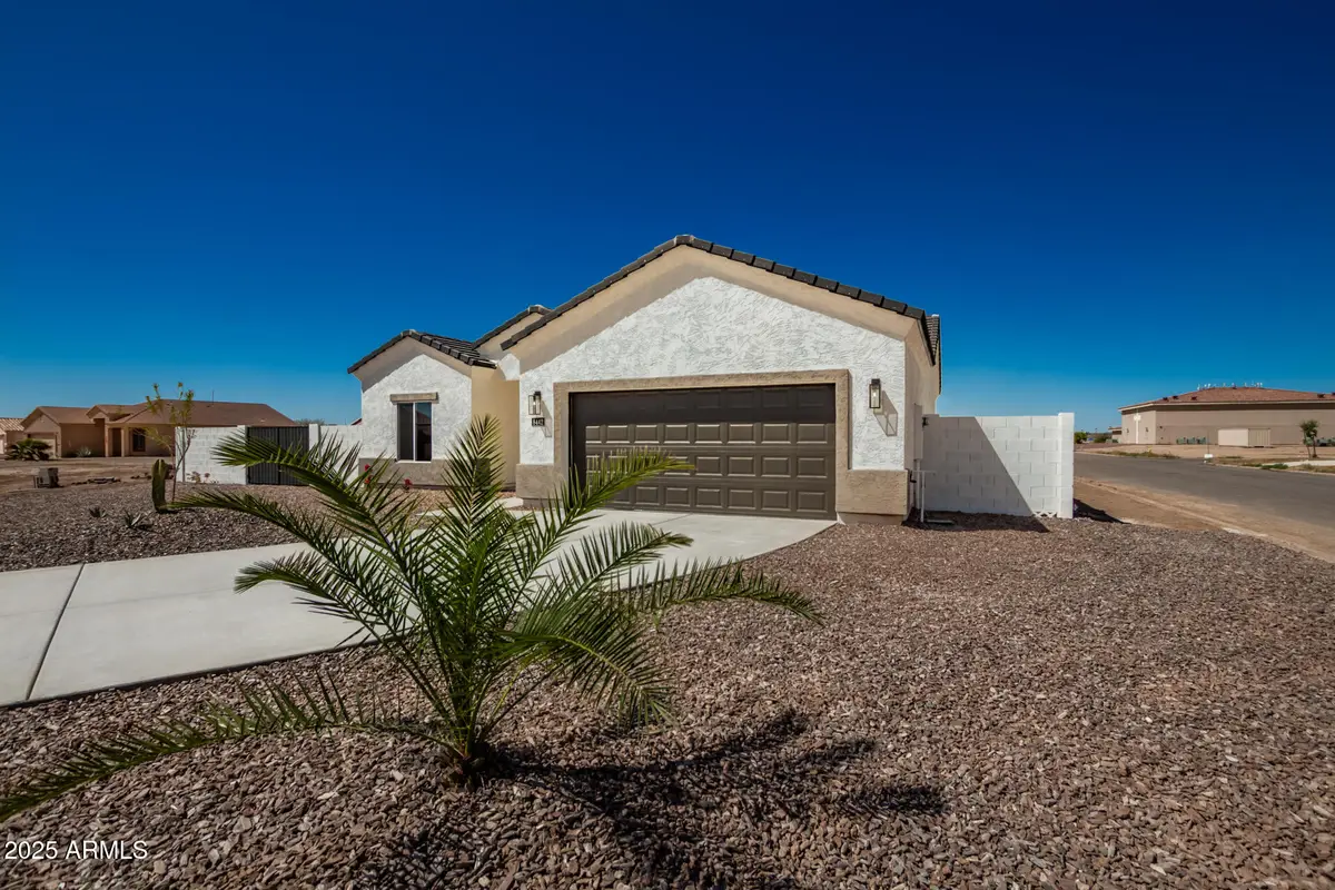15220 S Diablo Road, Arizona City, AZ 85123 - Image #1
