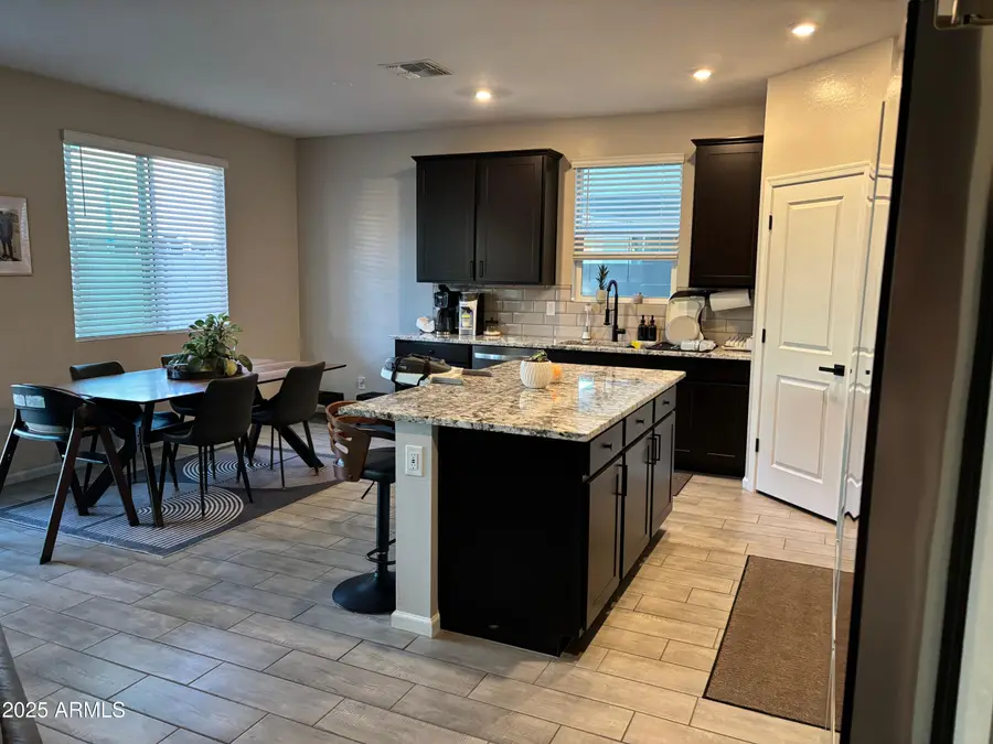 17446 W Daley Lane, Surprise, AZ 85387 - Image #3