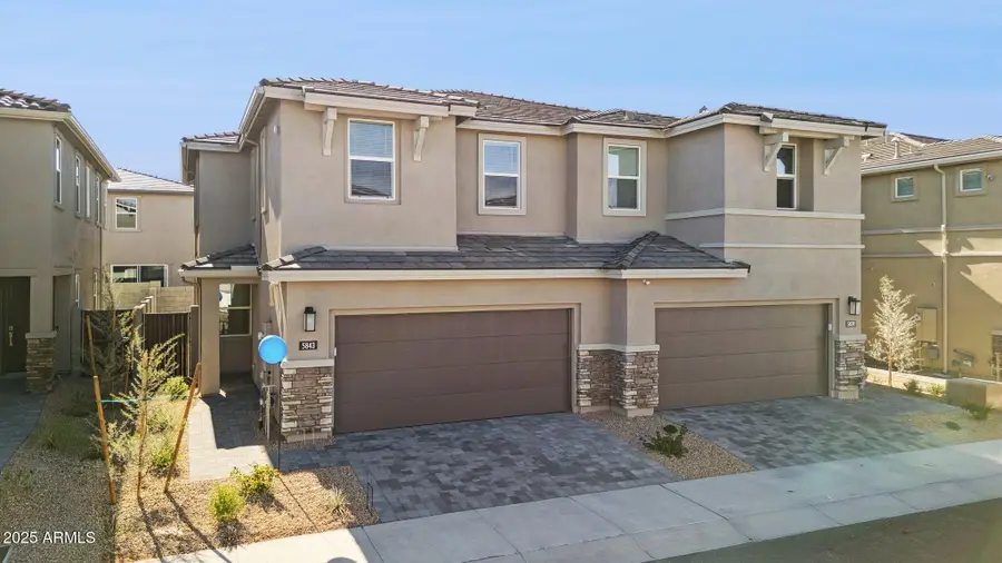 5843 E Covey Lane, Phoenix, AZ 85054 - Image #3