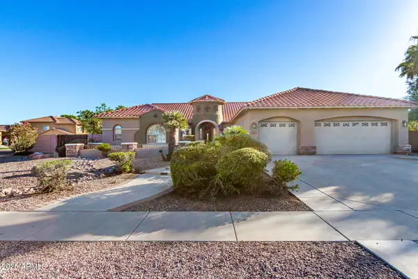 11733 E Starflower Drive E, Chandler, AZ 85249