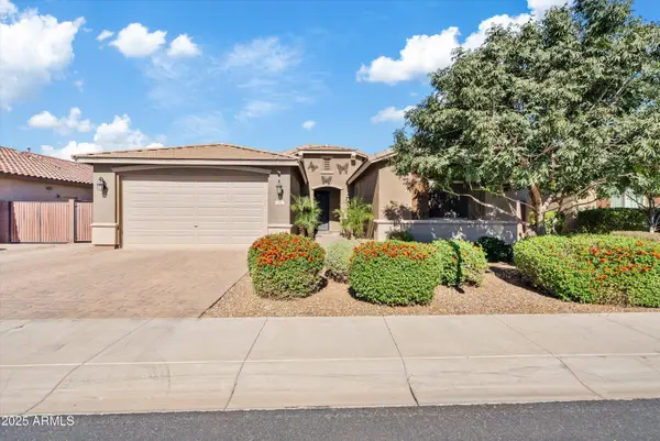 78 W White Oak Avenue, San Tan Valley, AZ 85140