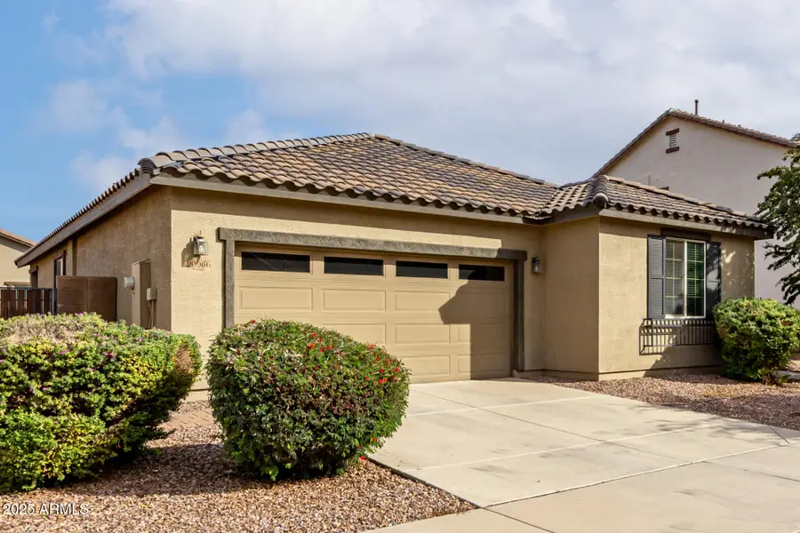 20966 E Pecan Lane, Queen Creek, AZ 85142 - Image #2