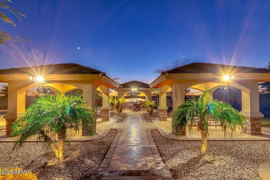 8260 N Buena Vista Drive, Casa Grande, AZ 85194 - Image #2