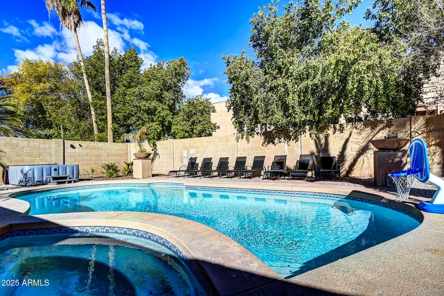 6250 E Janice Way, Phoenix, AZ 85254 - Image #2