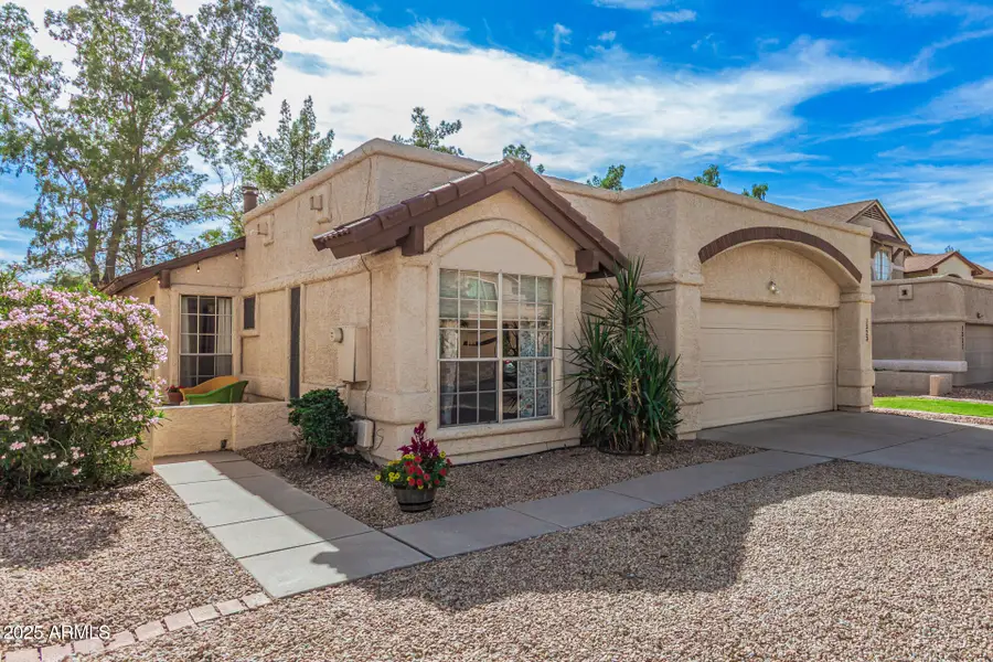 1323 W Manor Street, Chandler, AZ 85224 - Image #2