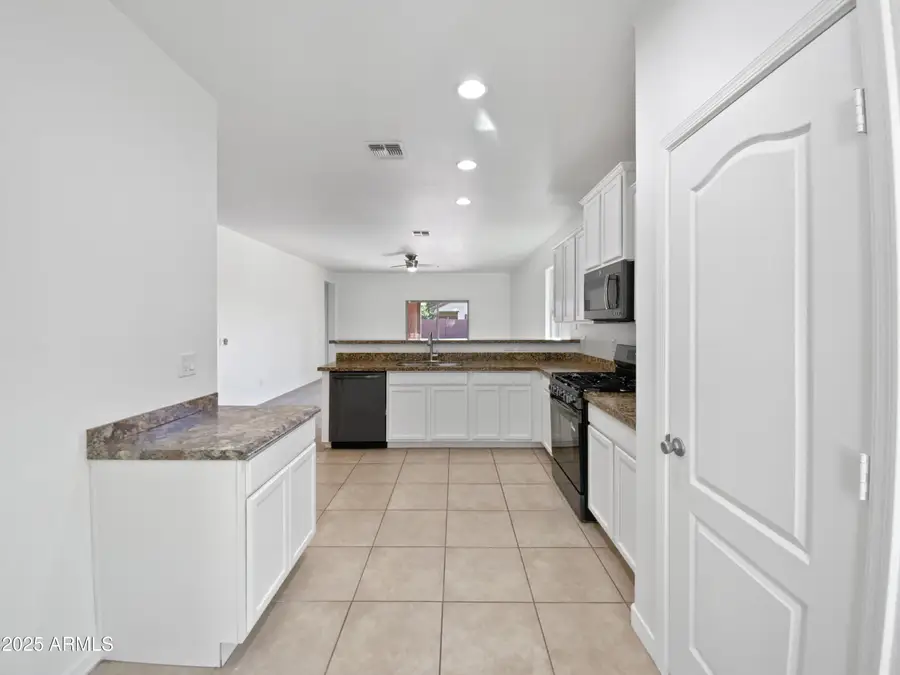 42549 W Monteverde Drive, Maricopa, AZ 85138 - Image #2