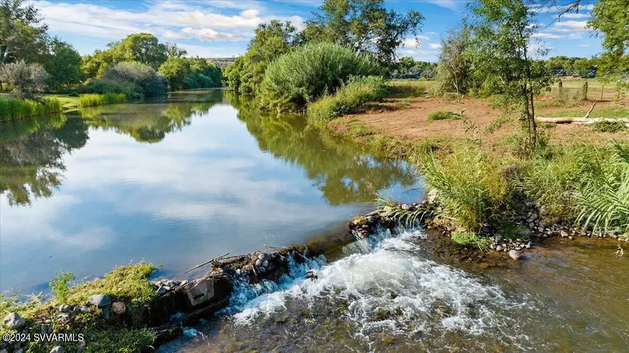 10647 E Swinging Bridge Lane, Cornville, AZ 86325 - Image #2