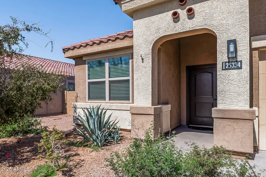 25334 W Maldonado Court, Buckeye, AZ 85326 - Image #2