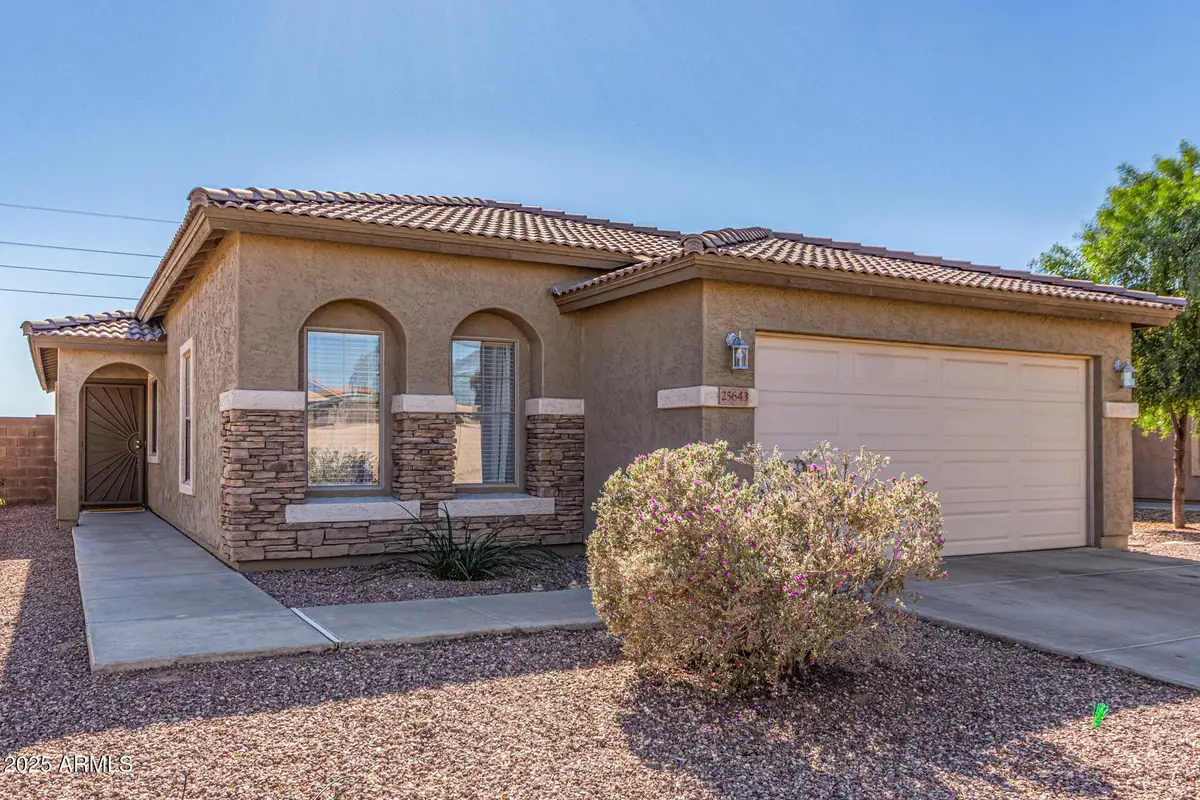 25643 W Satellite Lane, Buckeye, AZ 85326 - Image #1