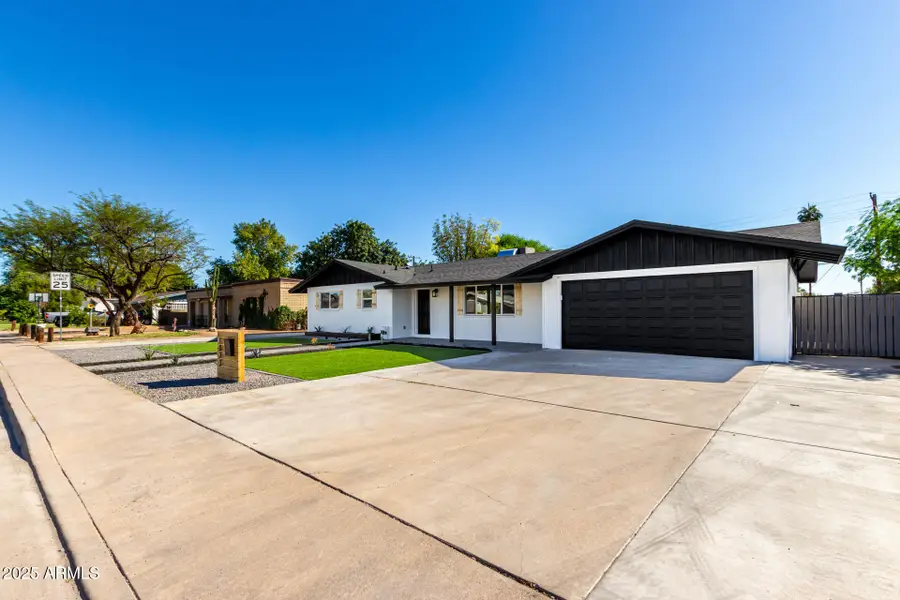 1023 E 9th Street, Mesa, AZ 85203 - Image #2