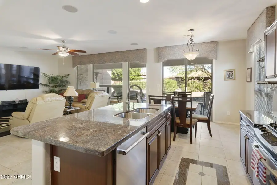 9818 E Coopers Hawk Drive, Sun Lakes, AZ 85248 - Image #2